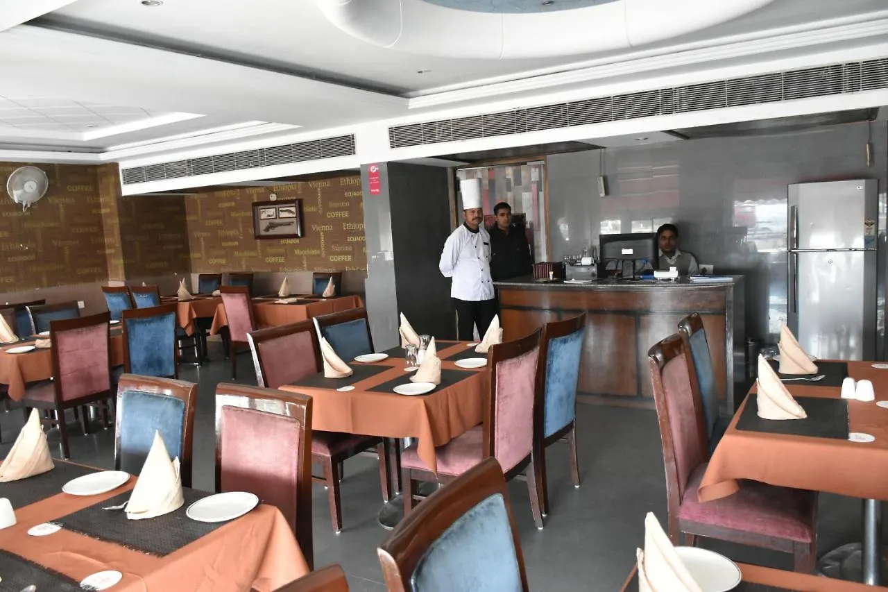 ***  Hotel Lohias Delhi Airport Nové Dillí Indie